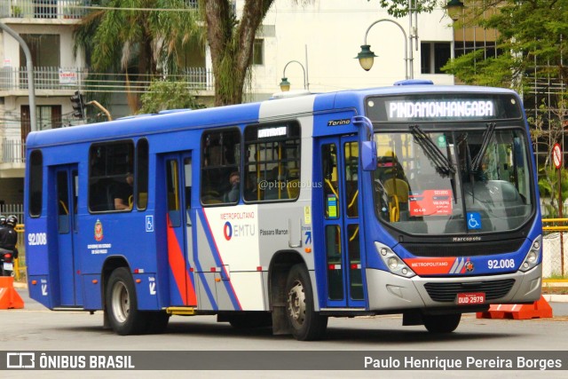 Empresa de Ônibus Pássaro Marron 92.008 na cidade de Taubaté, São Paulo, Brasil, por Paulo Henrique Pereira Borges. Número da foto: #11594581.