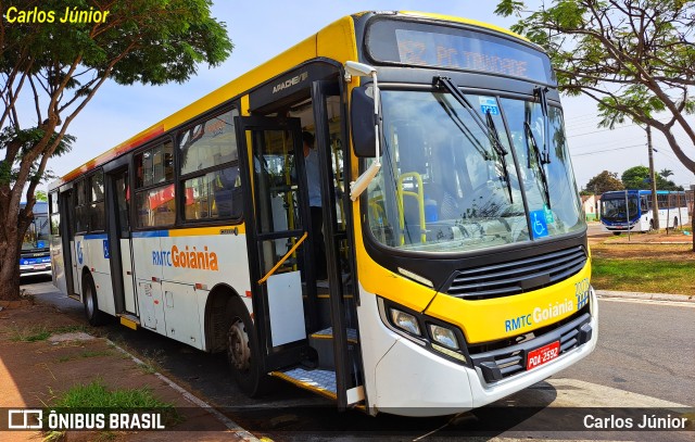 HP Transportes Coletivos 20078 na cidade de Goiânia, Goiás, Brasil, por Carlos Júnior. ID da foto: 11663196.