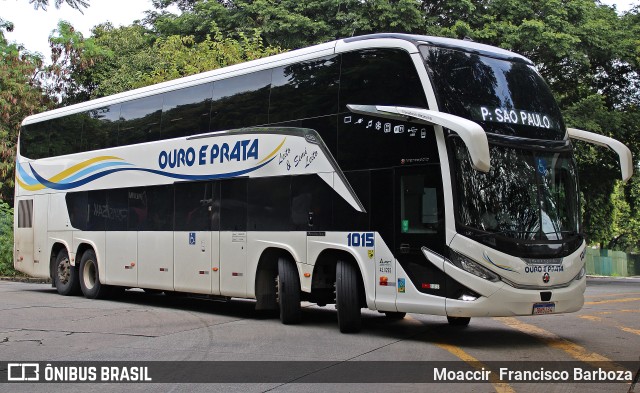 Viação Ouro e Prata 1015 na cidade de São Paulo, São Paulo, Brasil, por Moaccir  Francisco Barboza. Número da foto: #11663989.