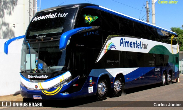 Pimentel Turismo 14500 na cidade de Caldas Novas, Goiás, Brasil, por Carlos Júnior. ID da foto: 11597092.