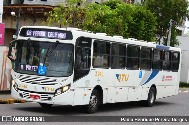 JTU - Jacareí Transporte Urbano 2.940 na cidade de Jacareí, São Paulo, Brasil, por Paulo Henrique Pereira Borges. Número da foto: #11597578.