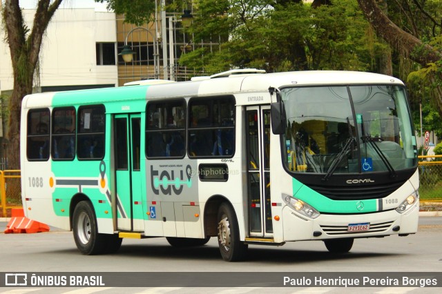 ABC Transportes Coletivos  Vale do Paraíba 1088 na cidade de Taubaté, São Paulo, Brasil, por Paulo Henrique Pereira Borges. ID da foto: 11597483.