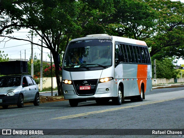 Ônibus Particulares 1132 na cidade de Itapetinga, Bahia, Brasil, por Rafael Chaves. ID da foto: 11596075.