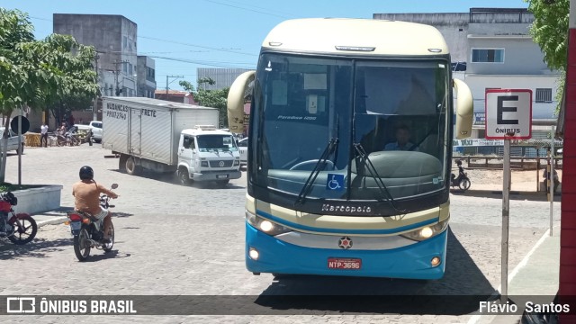 Viação Novo Horizonte 1021611 na cidade de Tanhaçu, Bahia, Brasil, por Flávio  Santos. Número da foto: #11595202.