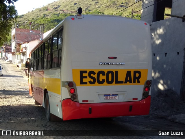 Transporte Matos 6747 na cidade de Ataléia, Minas Gerais, Brasil, por Gean Lucas. Número da foto: #11608137.
