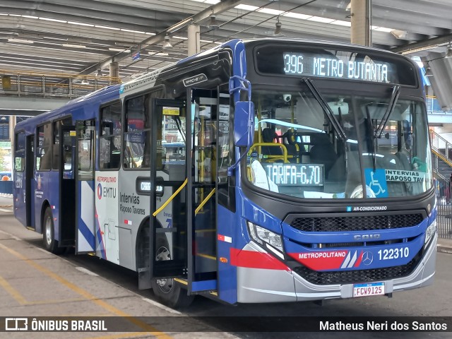 Viação Raposo Tavares Cotia 122310 na cidade de Cotia, São Paulo, Brasil, por Matheus Neri dos Santos. Número da foto: #11607728.