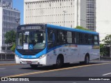 Transportadora Globo 863 na cidade de Recife, Pernambuco, Brasil, por Alexandre Dumas. Número da foto: #:id.