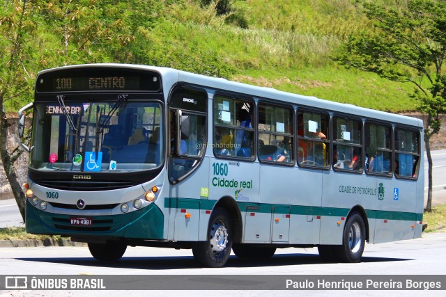 Cidade Real 1060 na cidade de Petrópolis, Rio de Janeiro, Brasil, por Paulo Henrique Pereira Borges. Número da foto: #11667168.