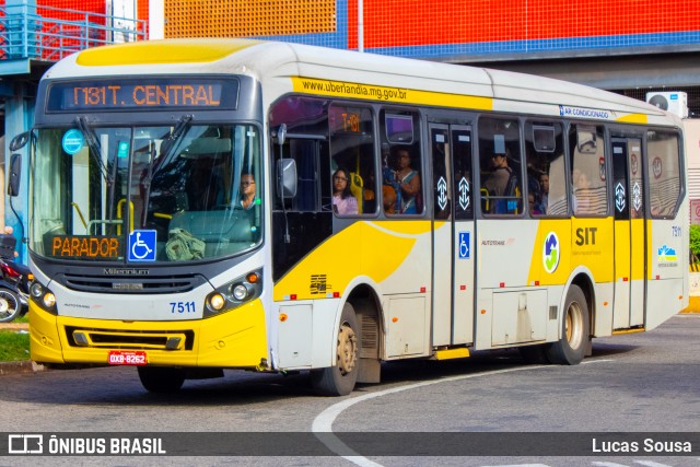 Autotrans Transportes Urbanos e Rodoviários 7511 na cidade de Uberlândia, Minas Gerais, Brasil, por Lucas Sousa. ID da foto: 11667320.