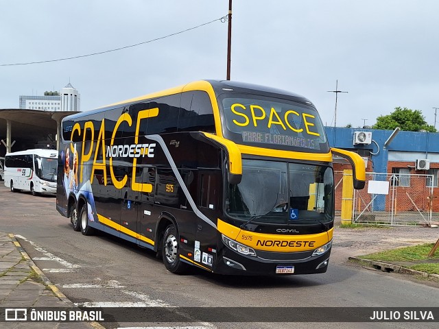 Expresso Nordeste 5975 na cidade de Porto Alegre, Rio Grande do Sul, Brasil, por JULIO SILVA. Número da foto: #11667378.