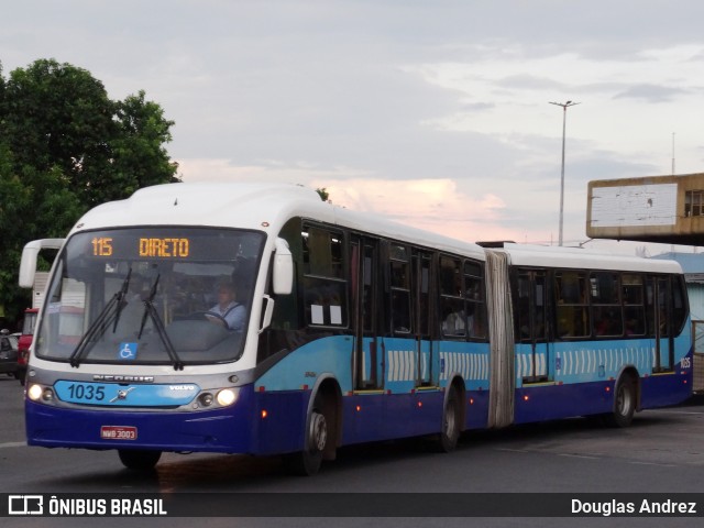 Metrobus 1035 na cidade de Goiânia, Goiás, Brasil, por Douglas Andrez. Número da foto: #11689221.