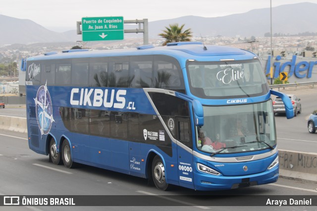 Cikbus  na cidade de Coquimbo, Elqui, Coquimbo, Chile, por Araya Daniel . ID da foto: 11692214.