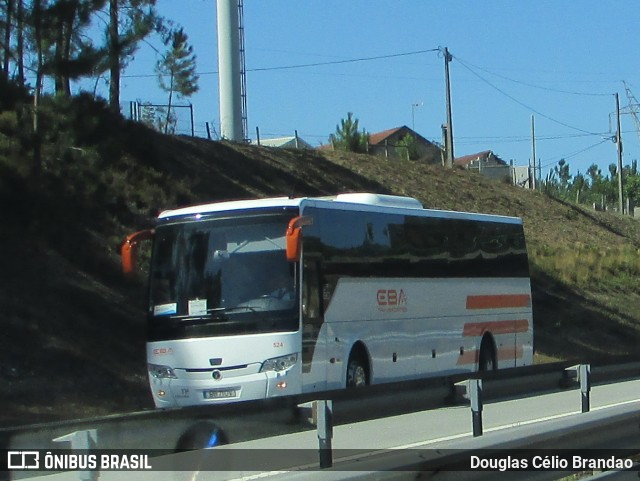 EBA Transportes - Esteves Braga e Andrea 524 na cidade de Leiria, Leiria, Portugal, por Douglas Célio Brandao. Número da foto: #11691379.