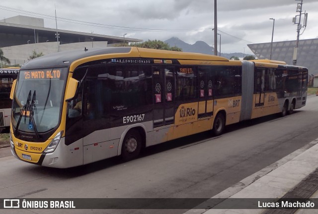 Mobi Rio E902167 na cidade de Rio de Janeiro, Rio de Janeiro, Brasil, por Lucas Machado. Número da foto: #11690658.