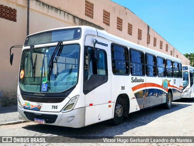 Auto Viação Salineira 705 na cidade de Cabo Frio, Rio de Janeiro, Brasil, por Victor Hugo Gerhardt Leandro de Nantes. Número da foto: #11690716.