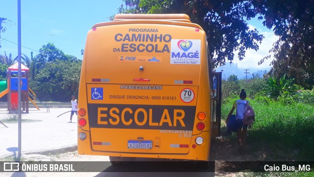 Prefeitura Municipal de Magé ESCOLAR na cidade de Magé, Rio de Janeiro, Brasil, por Caio Bus_MG. Número da foto: #11690452.