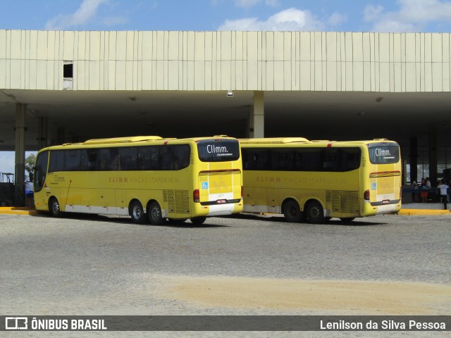 Viação Itapemirim 8877 na cidade de Caruaru, Pernambuco, Brasil, por Lenilson da Silva Pessoa. Número da foto: #11694347.