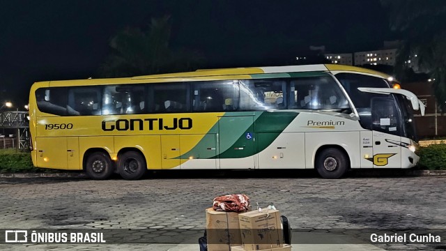 Empresa Gontijo de Transportes 19500 na cidade de Uberlândia, Minas Gerais, Brasil, por Gabriel Cunha. ID da foto: 11692714.