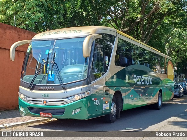 Redenção Turismo 7400 na cidade de São José dos Campos, São Paulo, Brasil, por Robson Prado. Número da foto: #11696935.