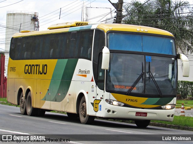 Empresa Gontijo de Transportes 17165 na cidade de Juiz de Fora, Minas Gerais, Brasil, por Luiz Krolman. Número da foto: #11696061.