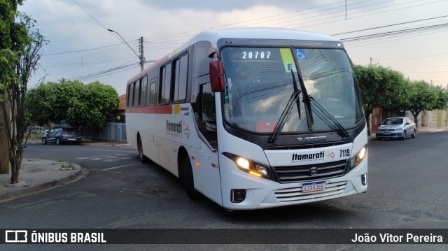 Expresso Itamarati 7119 na cidade de Fernandópolis, São Paulo, Brasil, por João Vitor Pereira. ID da foto: 11695453.