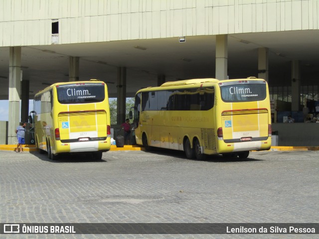 Viação Itapemirim 8877 na cidade de Caruaru, Pernambuco, Brasil, por Lenilson da Silva Pessoa. Número da foto: #11699191.