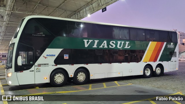 Viasul - Auto Viação Venâncio Aires 9000 na cidade de Balneário Camboriú, Santa Catarina, Brasil, por Fábio Paixão. ID da foto: 11697591.