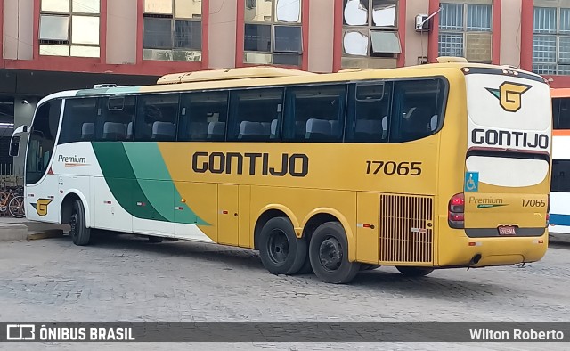 Empresa Gontijo de Transportes 17065 na cidade de Governador Valadares, Minas Gerais, Brasil, por Wilton Roberto. Número da foto: #11699331.