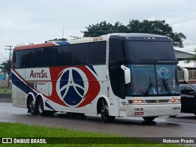 Artesil Transporte e Turismo 2810 na cidade de São José dos Campos, São Paulo, Brasil, por Robson Prado. ID da foto: 11698357.