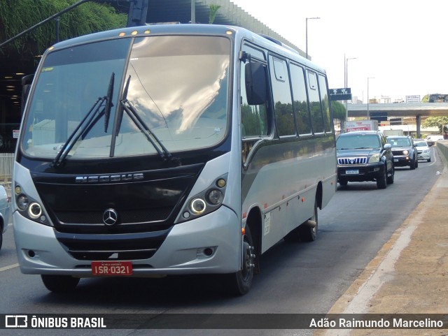 Ônibus Particulares 0321 na cidade de Belo Horizonte, Minas Gerais, Brasil, por Adão Raimundo Marcelino. ID da foto: 11702783.