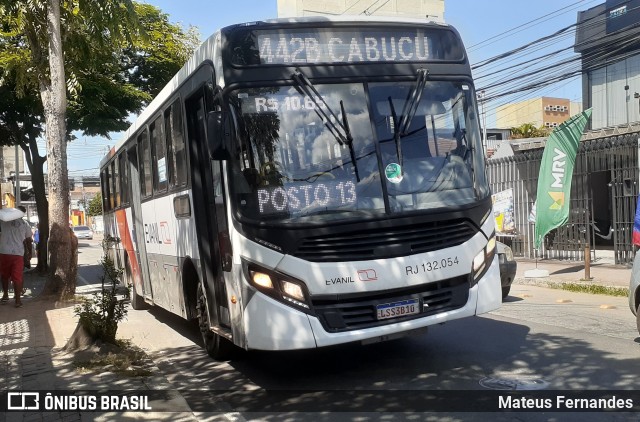 Evanil Transportes e Turismo RJ 132.054 na cidade de Nova Iguaçu, Rio de Janeiro, Brasil, por Mateus Fernandes. Número da foto: #11700894.
