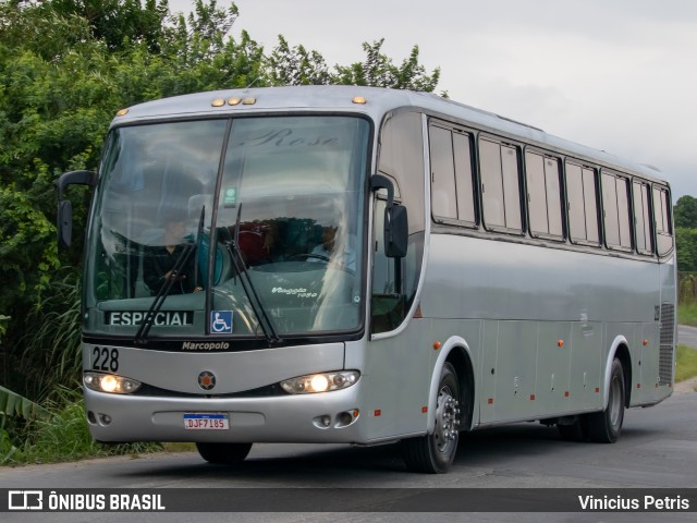 Ônibus Particulares 228 na cidade de Joinville, Santa Catarina, Brasil, por Vinicius Petris. ID da foto: 11704083.