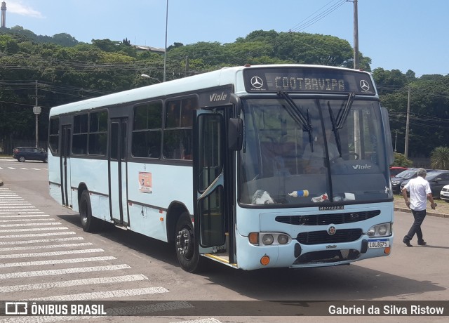 COOTRAVIPA 136 na cidade de Porto Alegre, Rio Grande do Sul, Brasil, por Gabriel da Silva Ristow. ID da foto: 11704360.