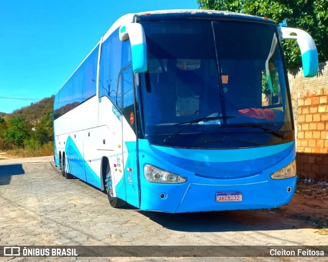 Ônibus Particulares 5832 na cidade de Aragarças, Goiás, Brasil, por Cleiton Feitosa. Número da foto: #11705478.