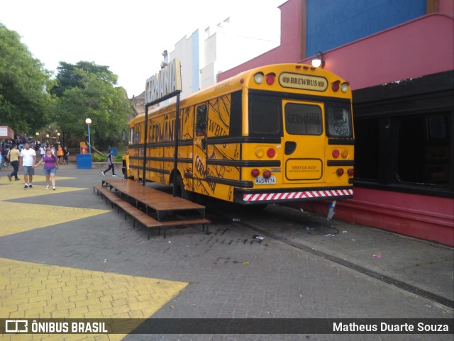 Ônibus Particulares SCHOOL BAR na cidade de Vinhedo, São Paulo, Brasil, por Matheus Duarte Souza. Número da foto: #11704695.