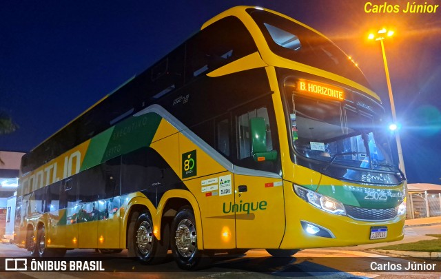 Empresa Gontijo de Transportes 25025 na cidade de Goiânia, Goiás, Brasil, por Carlos Júnior. ID da foto: 11706027.