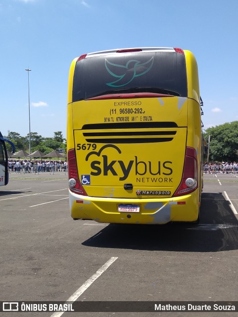 SkyBus Network 5679 na cidade de Vinhedo, São Paulo, Brasil, por Matheus Duarte Souza. Número da foto: #11704678.