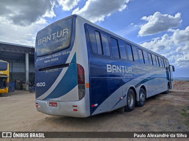 Bantur 1600 na cidade de Santo Antônio do Monte, Minas Gerais, Brasil, por Paulo Alexandre da Silva. ID da foto: 11705548.