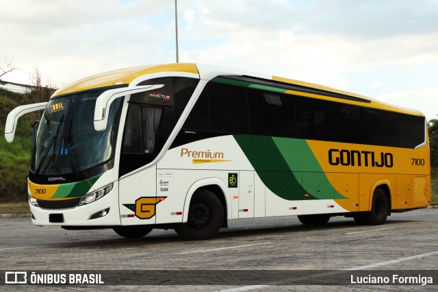 Empresa Gontijo de Transportes 7100 na cidade de Betim, Minas Gerais, Brasil, por Luciano Formiga. ID da foto: 11707709.