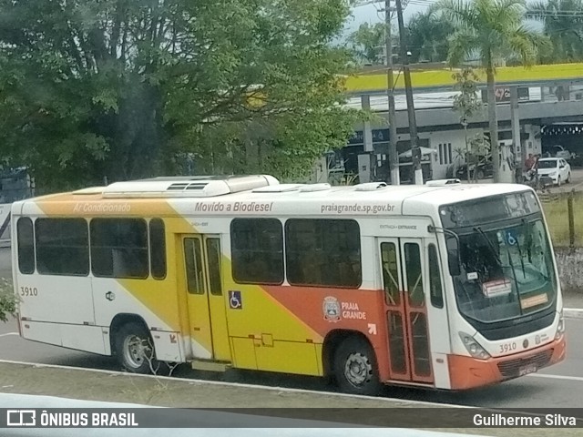 Viação Piracicabana Praia Grande 3910 na cidade de Praia Grande, São Paulo, Brasil, por Guilherme Silva. Número da foto: #11708745.
