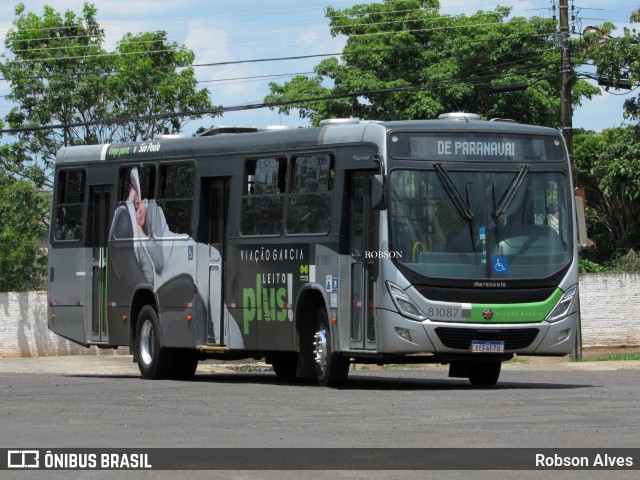 Viação Garcia 81087 na cidade de Paranavaí, Paraná, Brasil, por Robson Alves. Número da foto: #11712306.