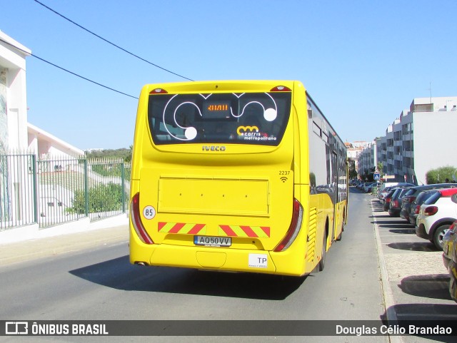 TST - Transportes Sul do Tejo 2237 na cidade de Almada, Setúbal, Portugal, por Douglas Célio Brandao. Número da foto: #11712084.