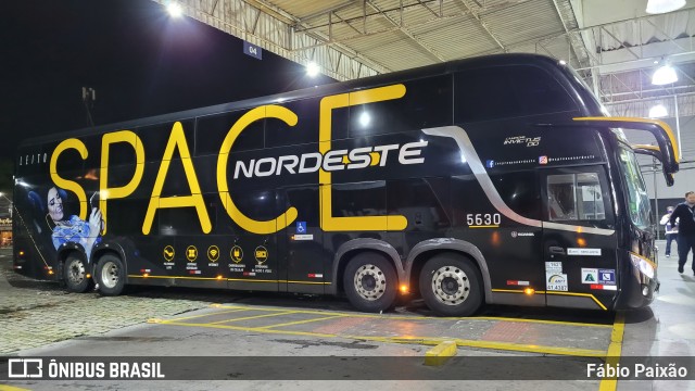 Expresso Nordeste 5630 na cidade de Balneário Camboriú, Santa Catarina, Brasil, por Fábio Paixão. Número da foto: #11670241.