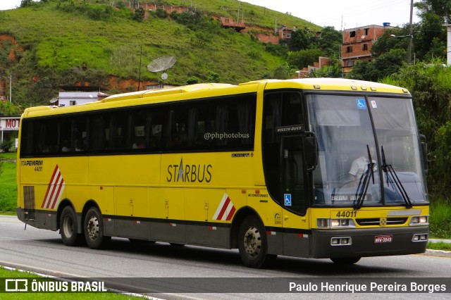 Viação Itapemirim 44011 na cidade de Barra do Piraí, Rio de Janeiro, Brasil, por Paulo Henrique Pereira Borges. ID da foto: 11714963.