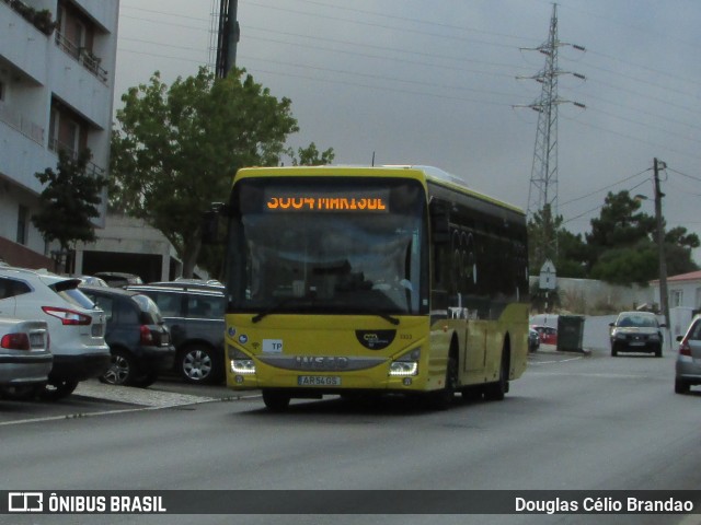 TST - Transportes Sul do Tejo 2323 na cidade de Almada, Setúbal, Portugal, por Douglas Célio Brandao. ID da foto: 11715048.