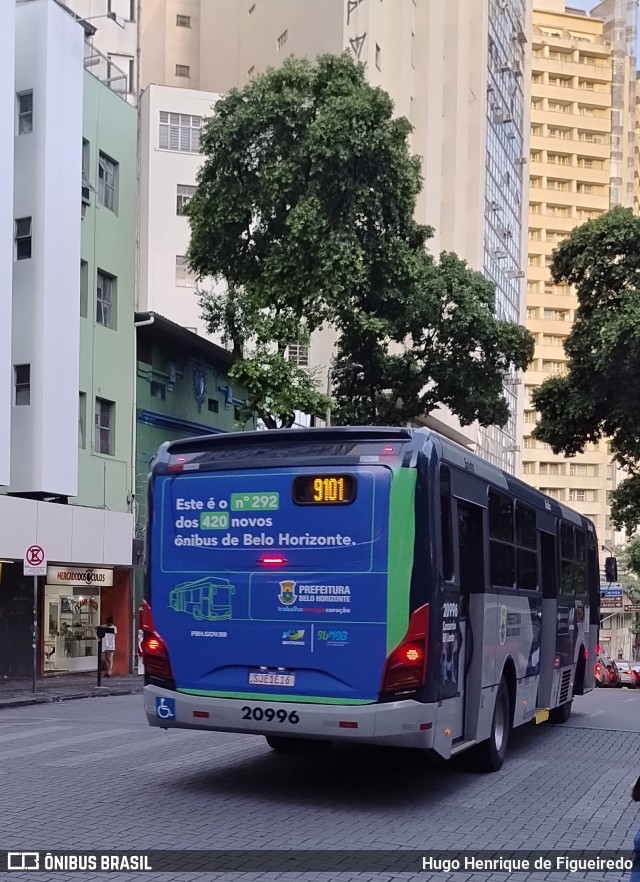 Viação Getúlio Vargas 20996 na cidade de Belo Horizonte, Minas Gerais, Brasil, por Hugo Henrique de Figueiredo. Número da foto: #11713721.