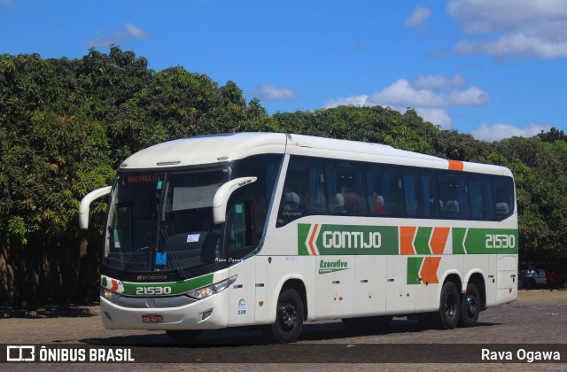 Empresa Gontijo de Transportes 21530 na cidade de Vitória da Conquista, Bahia, Brasil, por Rava Ogawa. ID da foto: 11717589.