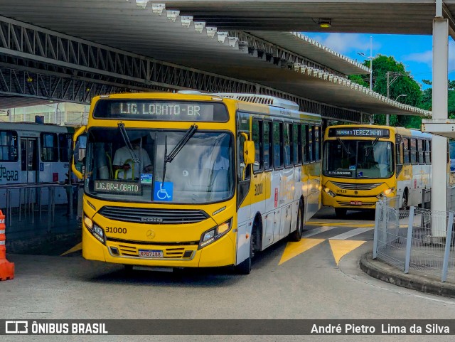 Plataforma Transportes 31000 na cidade de Salvador, Bahia, Brasil, por André Pietro  Lima da Silva. Número da foto: #11715436.
