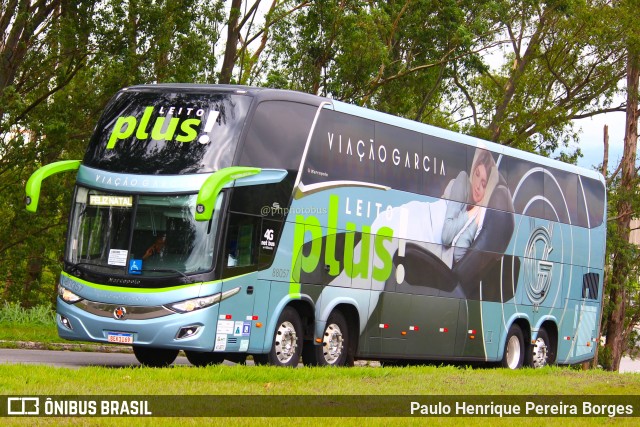 Viação Garcia 88057 na cidade de Resende, Rio de Janeiro, Brasil, por Paulo Henrique Pereira Borges. ID da foto: 11717637.