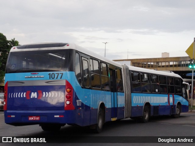 Metrobus 1077 na cidade de Goiânia, Goiás, Brasil, por Douglas Andrez. ID da foto: 11719773.